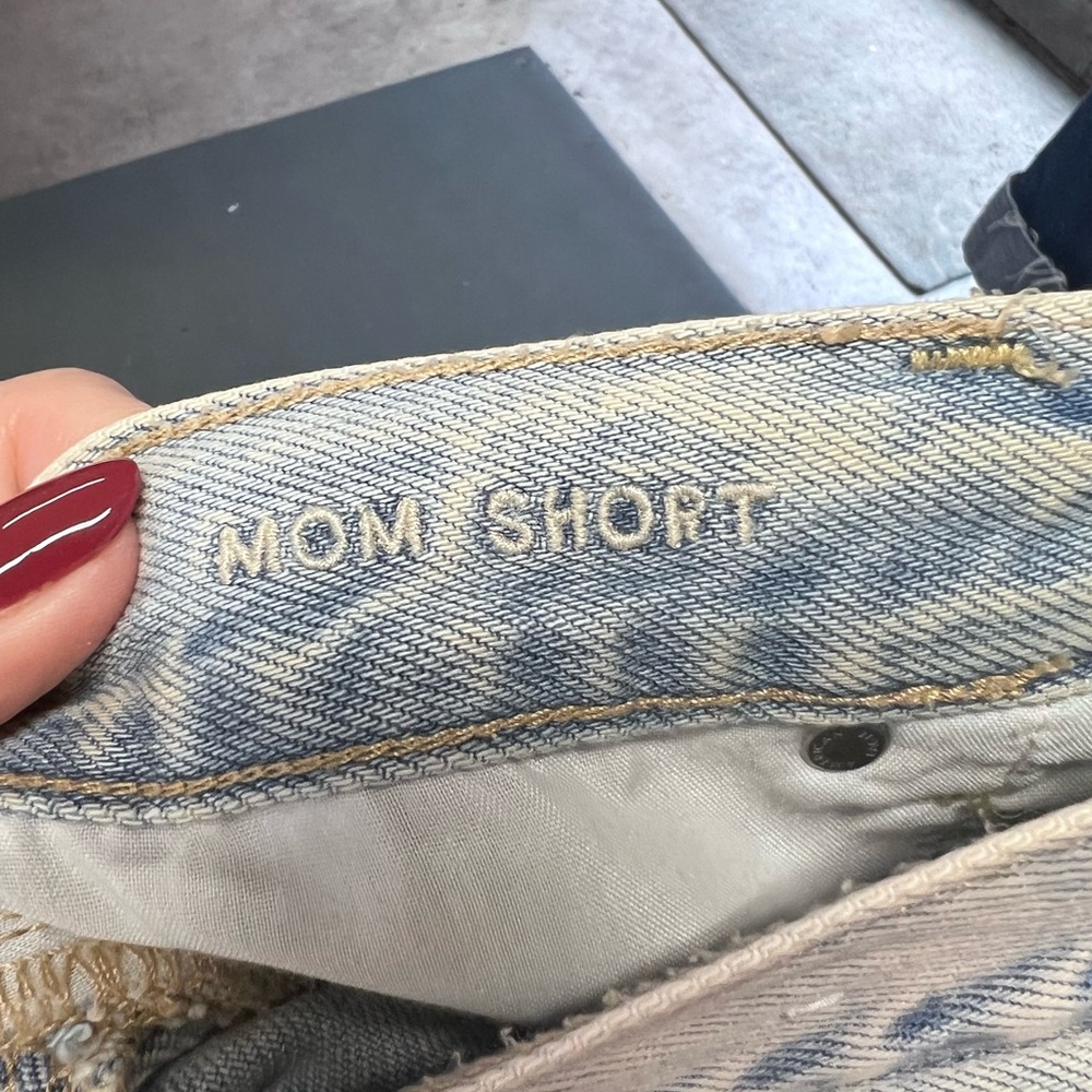 Womens American Eagle mom shorts size 10 - Picture 4 of 5